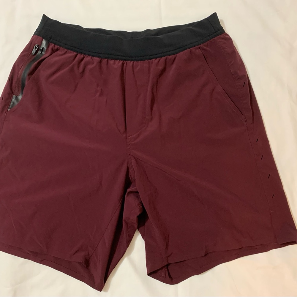 The Interval Short Men’s Athletic Shorts Size M , Maroon